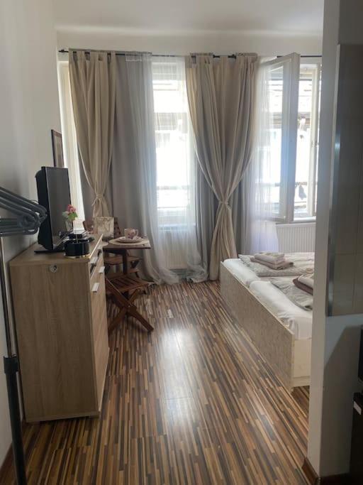 Prague Old Town Apartment Benediktska 6 מראה חיצוני תמונה