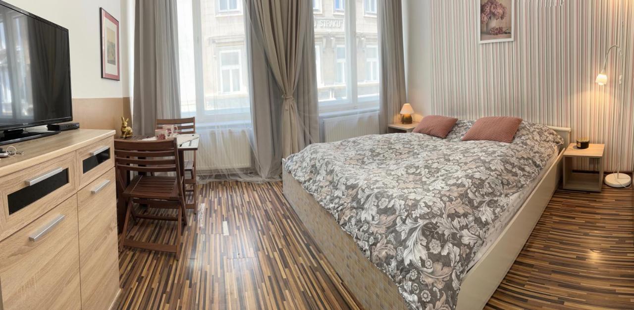 Prague Old Town Apartment Benediktska 6 מראה חיצוני תמונה