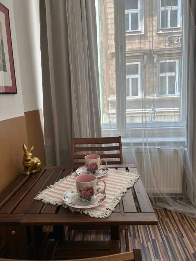 Prague Old Town Apartment Benediktska 6 מראה חיצוני תמונה