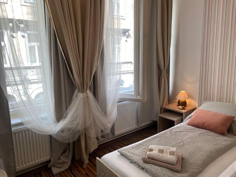 Prague Old Town Apartment Benediktska 6 מראה חיצוני תמונה