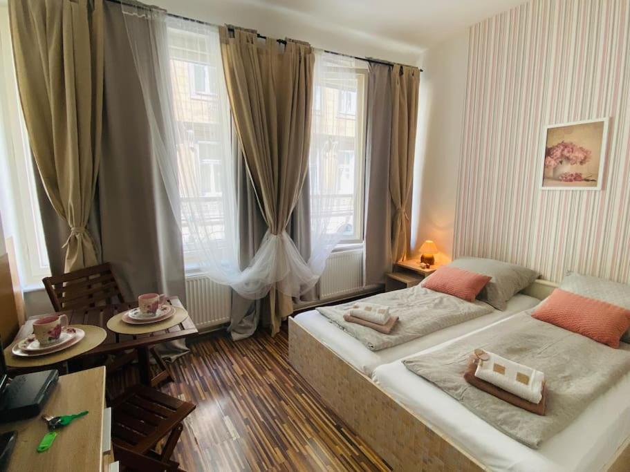Prague Old Town Apartment Benediktska 6 מראה חיצוני תמונה